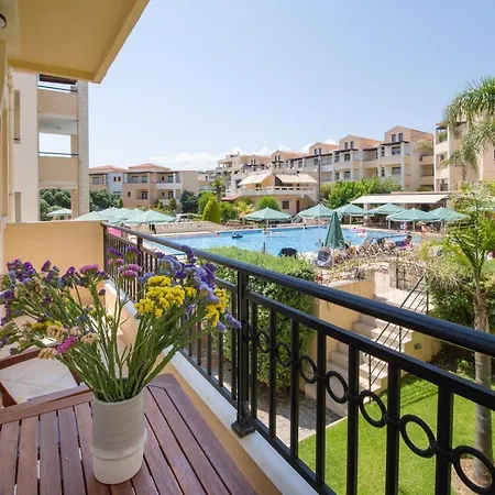 Aparthotel Gianthea And 2*